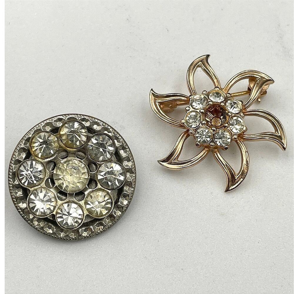 Lot of 2 VTG Gold-Tone Classic Circular Blooming Embellished Flower Brooch Pin